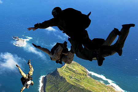 three men air diving thumbnail