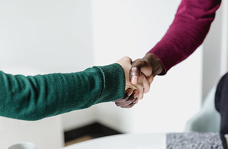 Hand Shake Meeting Photo thumbnail