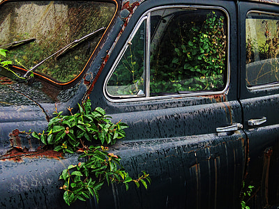 photography of black car thumbnail