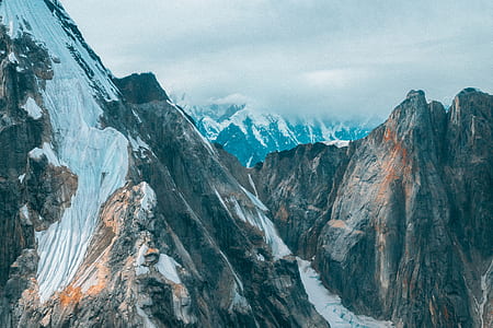 reel view of mountain thumbnail