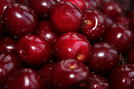 closeup photo of cherries thumbnail