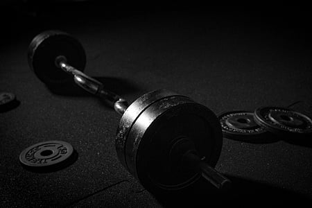 black barbell thumbnail