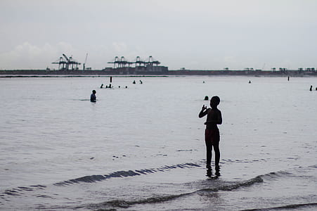 boy on seashore thumbnail