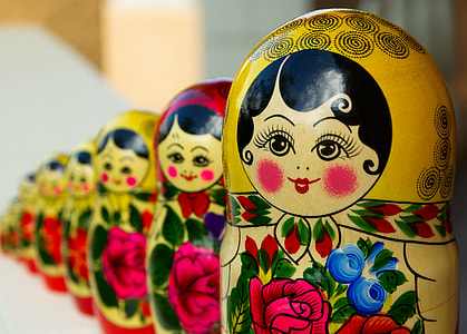 close up photo of matriyoshka doll set thumbnail