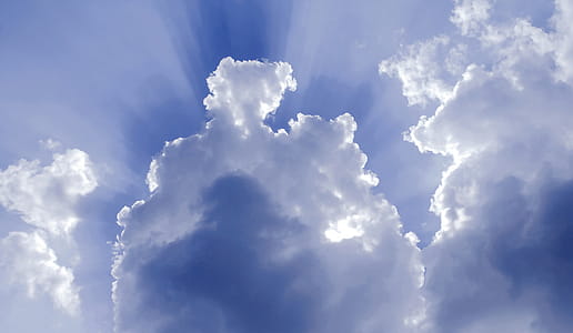 White Cloud With Sunlight thumbnail