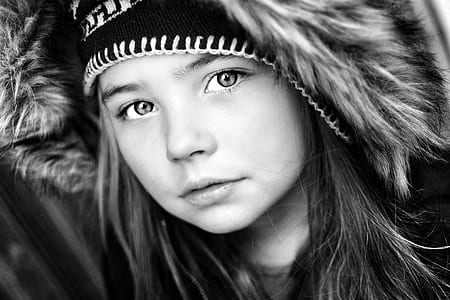woman's face thumbnail