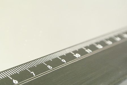 black ruler thumbnail