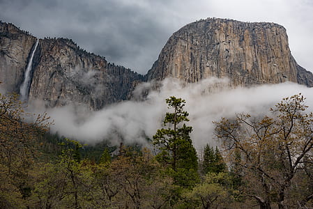 fog, el capitan, horsetail falls, yosemite thumbnail