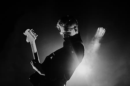 man playing guitar thumbnail