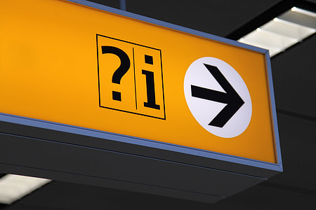 close-up photography of arrow signage thumbnail