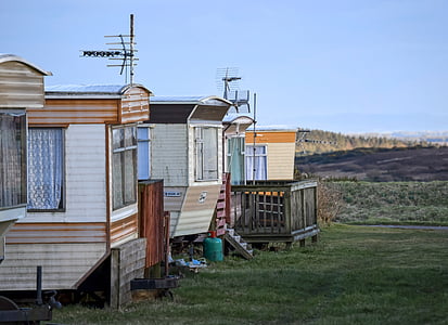 three mobile homes thumbnail