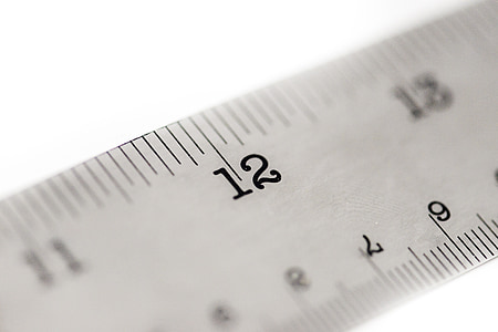 shallow focus photography of gray tape measure thumbnail