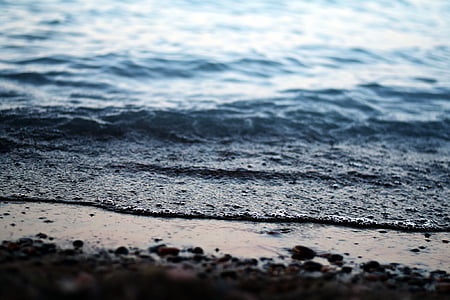 photo of body of water hitting shoreline thumbnail