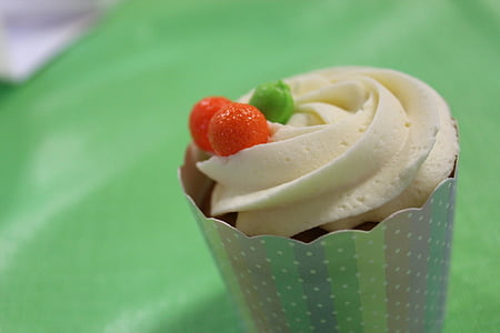 macroshot of ice cream thumbnail
