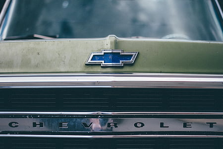 green Chevrolet vehicle photo thumbnail