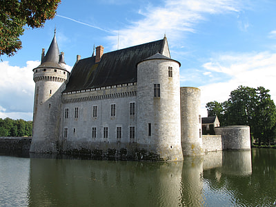 Château Of De Sully Sur Loire thumbnail