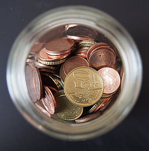 brass-and-gold-colored coin lot thumbnail