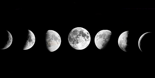 full moon and quarter moon thumbnail