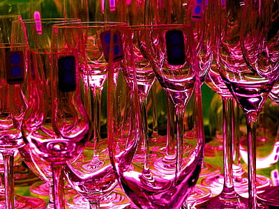 pink wine glasses thumbnail