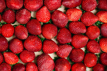 Fresh Strawberries thumbnail
