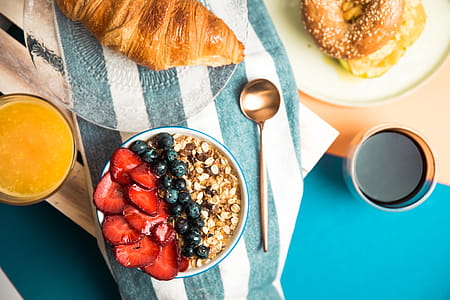 Berries & Granola Photo thumbnail