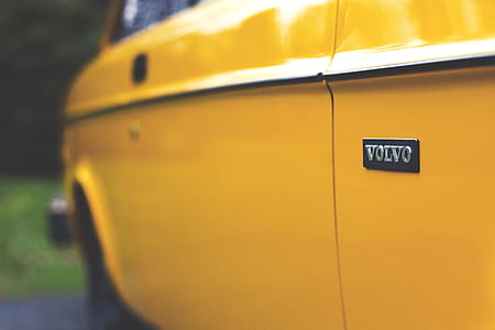 volvo, yellow, car, door thumbnail