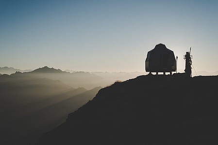 silhouette of building thumbnail
