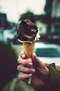 Chocolate Ice Cream on Cone thumbnail