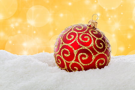 red and brown bauble thumbnail