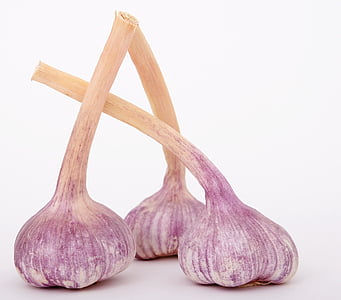 3-piece of onions thumbnail