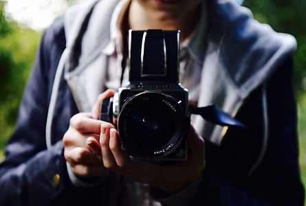 in with the old, len, camera, person thumbnail