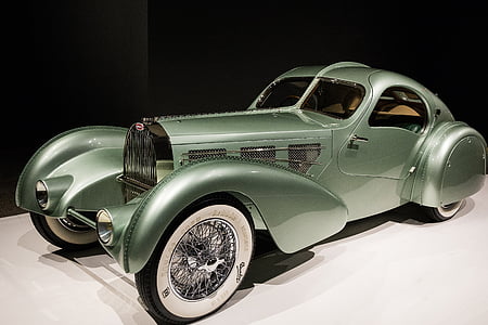 classic green coupe thumbnail