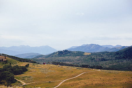 landscape photography of mountains thumbnail