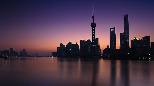 photograph of cityscape thumbnail