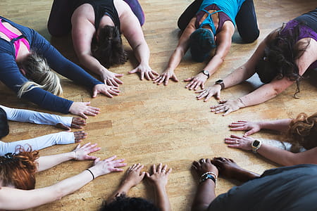 Ladies Stretch Circle Photo thumbnail
