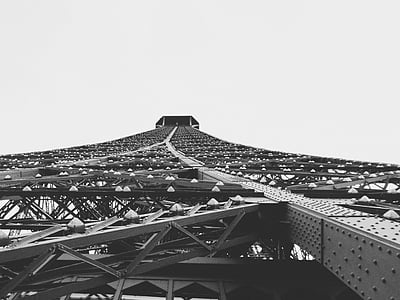 black and white metal frame thumbnail
