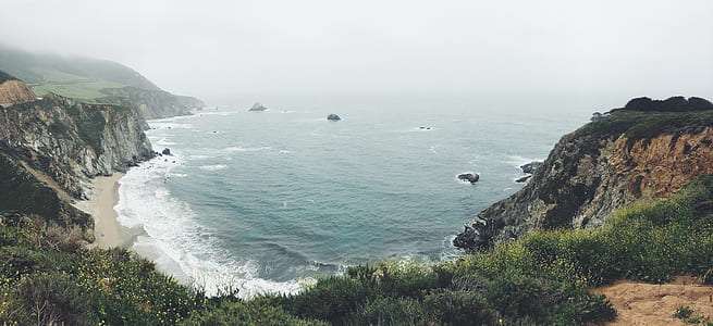 landscape photography of seashore thumbnail