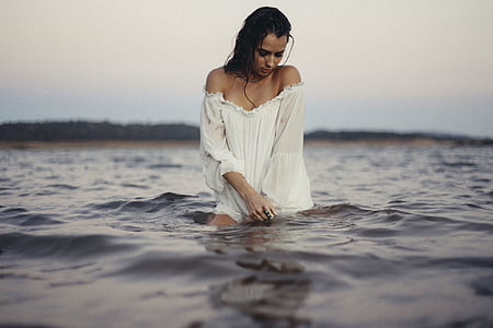 woman on body of water thumbnail