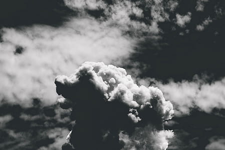 grayscale photo of cloudy sky thumbnail