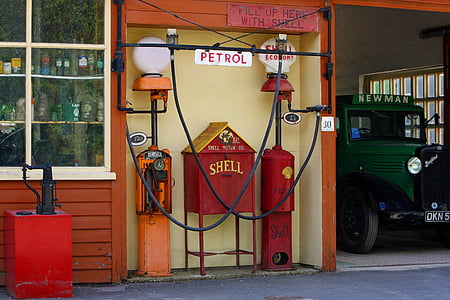 close-up photography of gas station thumbnail