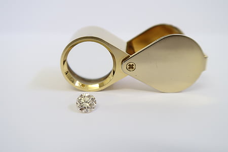 gold-colored accessory thumbnail