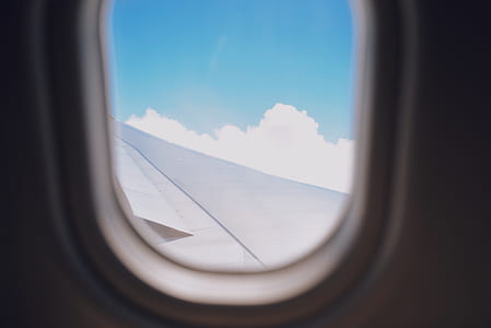 photo of left airplane wing thumbnail