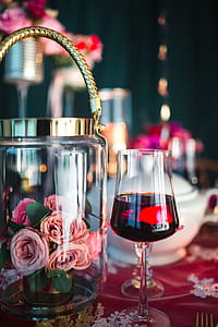 Table Decorations & Flowers for Valentine thumbnail