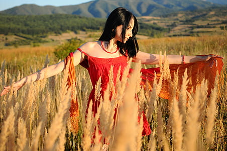 woman wearing red dress thumbnail