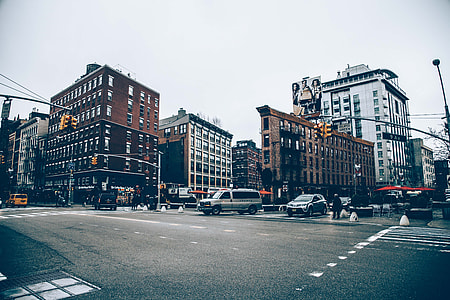 street crossing thumbnail