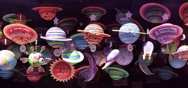 assorted-color planets thumbnail