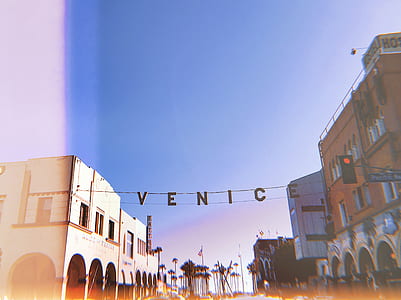 venice signage thumbnail
