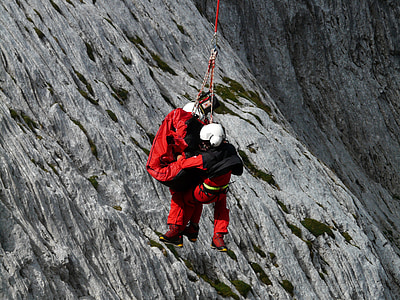 two person bungee jumping midair thumbnail