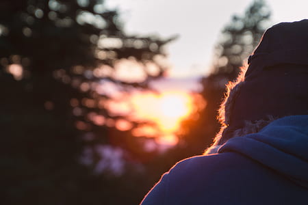silhouette of woman thumbnail