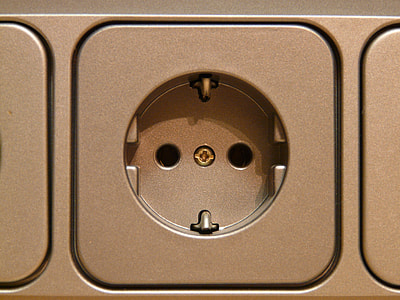 square brown framed socket thumbnail